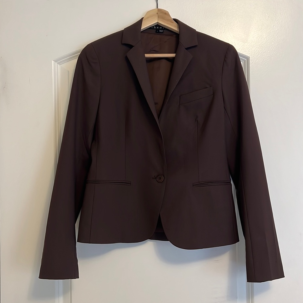Theory Brown Blazer, Size 4, Gently Used,